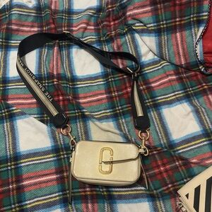 Marc Jacobs Cream Leather Crossbody Bag with Gold Hardware